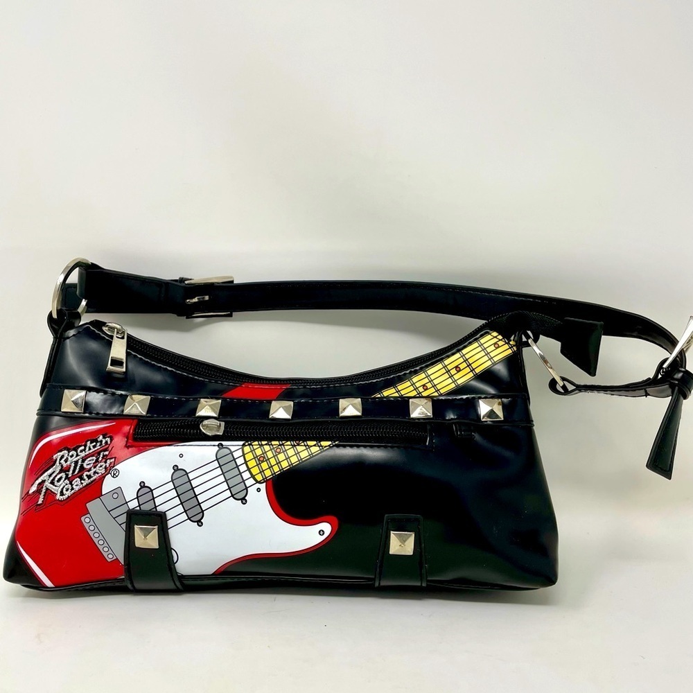 Black and Red Guitar Design Women's Bag